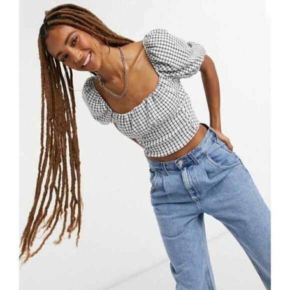NWT BERSHKA Black and white plaid gingham puff sleeve ruched crop top - Picture 1 of 14
